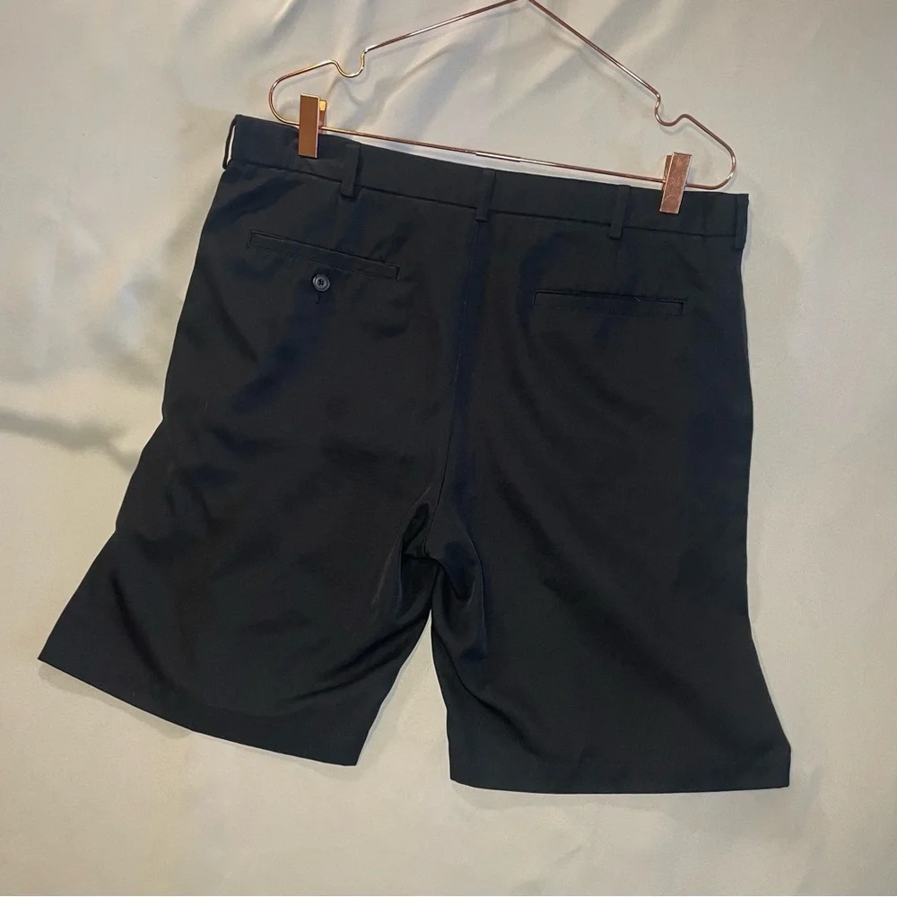 Ben Hogan Black Golf Shorts Flat‎ Front Performance Casual Shorts size 36